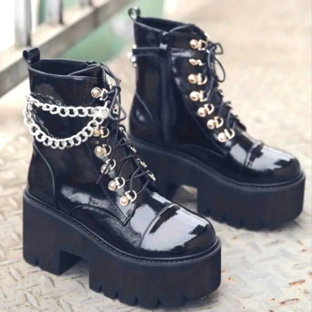 Ladies chunky heel chain detailed boots sz 7 - Picture 5 of 14